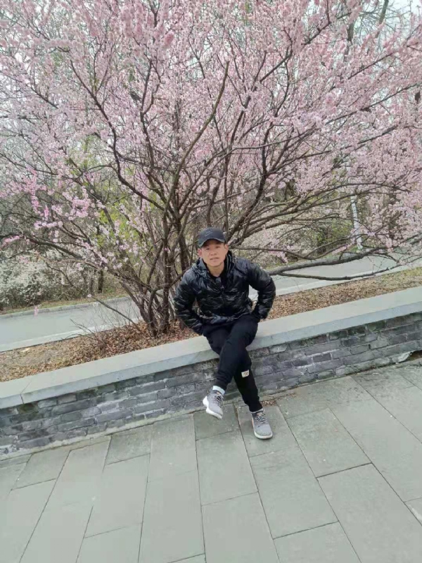 寻找幸福的第一张照片--铁岭交友中心